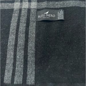 Men’s Black/Grey Plaid Scarf